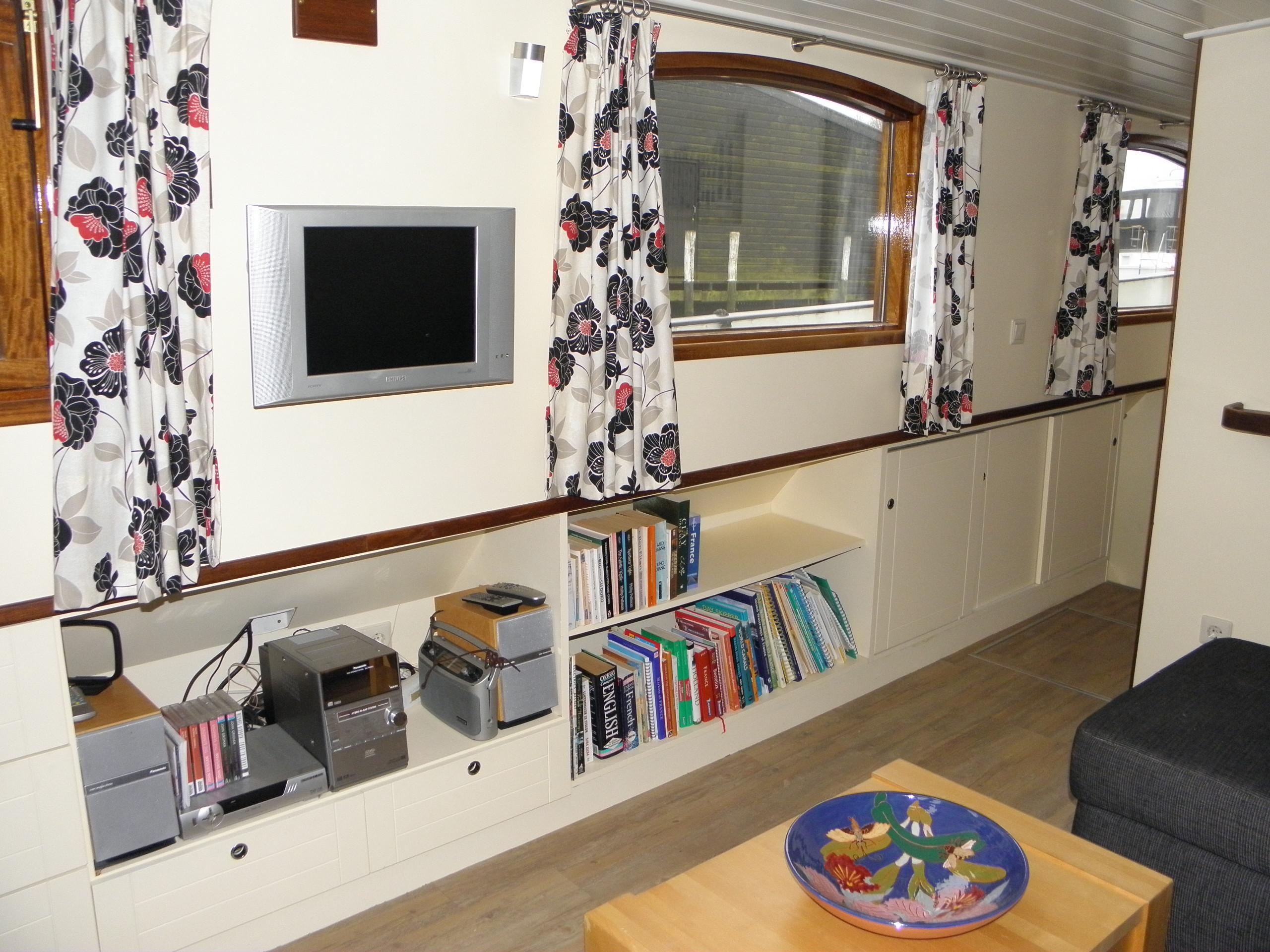 Vorschiff, Innenausstattung